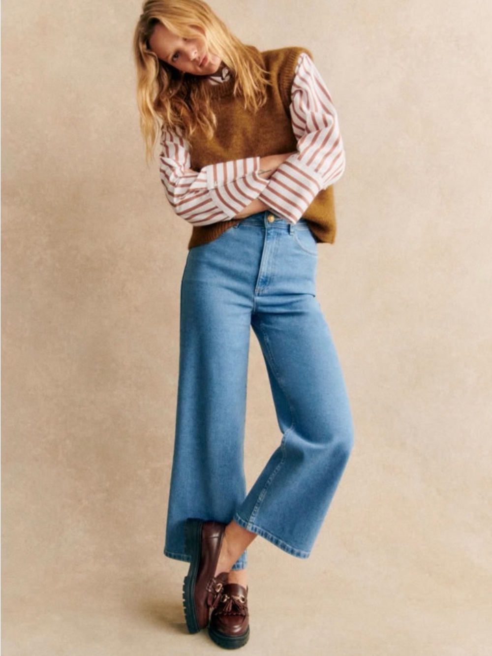 Sezane Le Crop Light Blue Jeans.